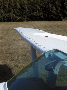 Cessna 182 Wing with Micro VGs